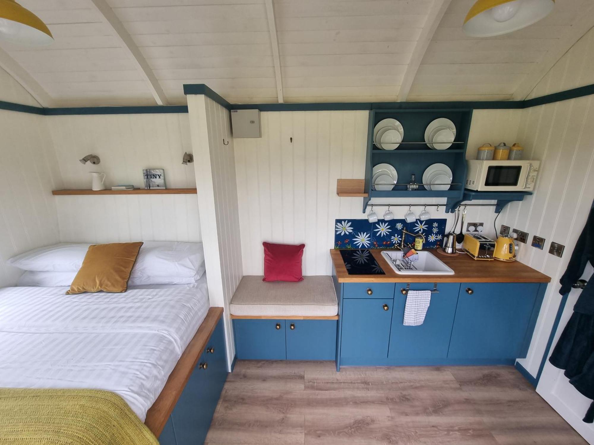 فيلا Wild Meadow Huts دولين المظهر الخارجي الصورة
